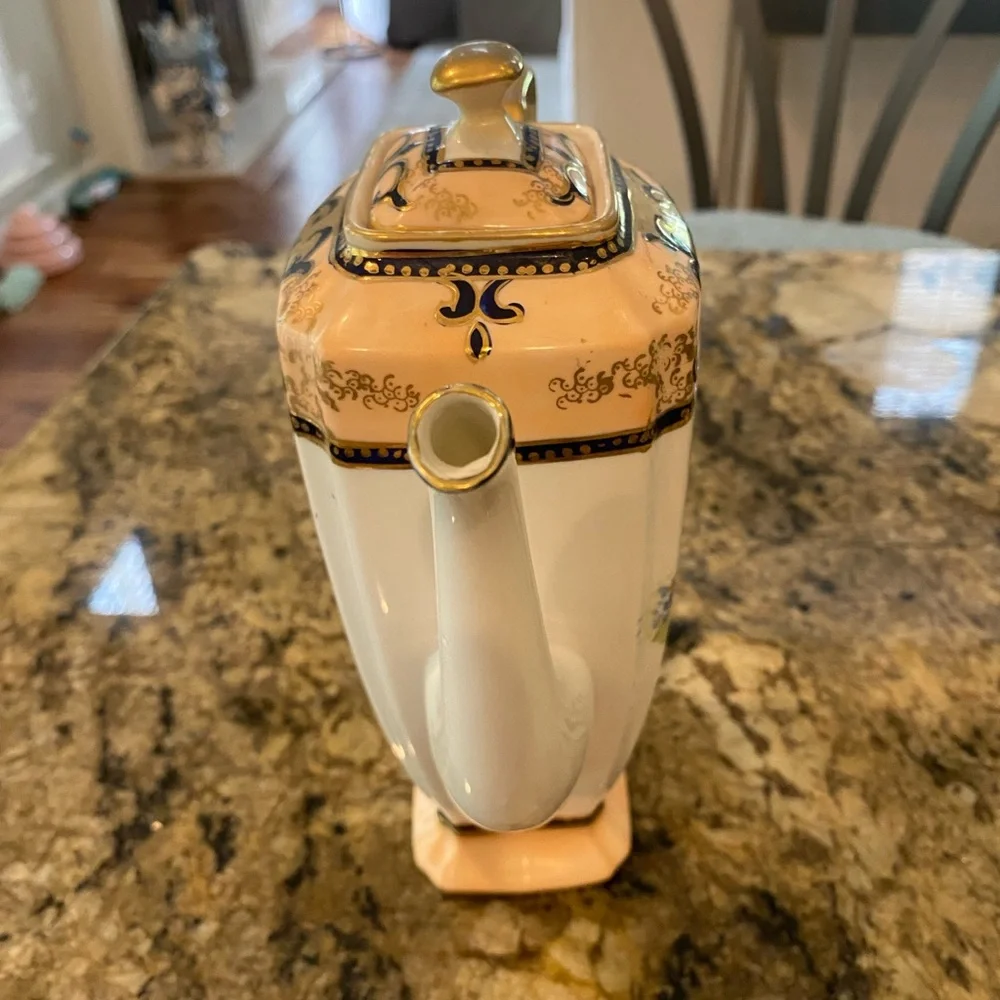 Japanese Antique China Gilded Chocolate/Teapot Floral 1921-1941